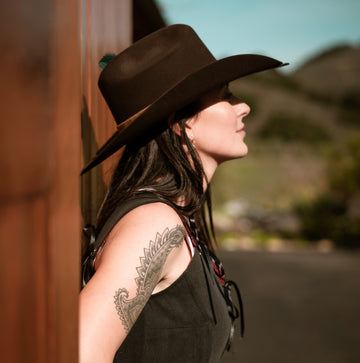 Retro Cowgirl Pinup: Roper and Calf -Distressed Felt Cowboy Hat