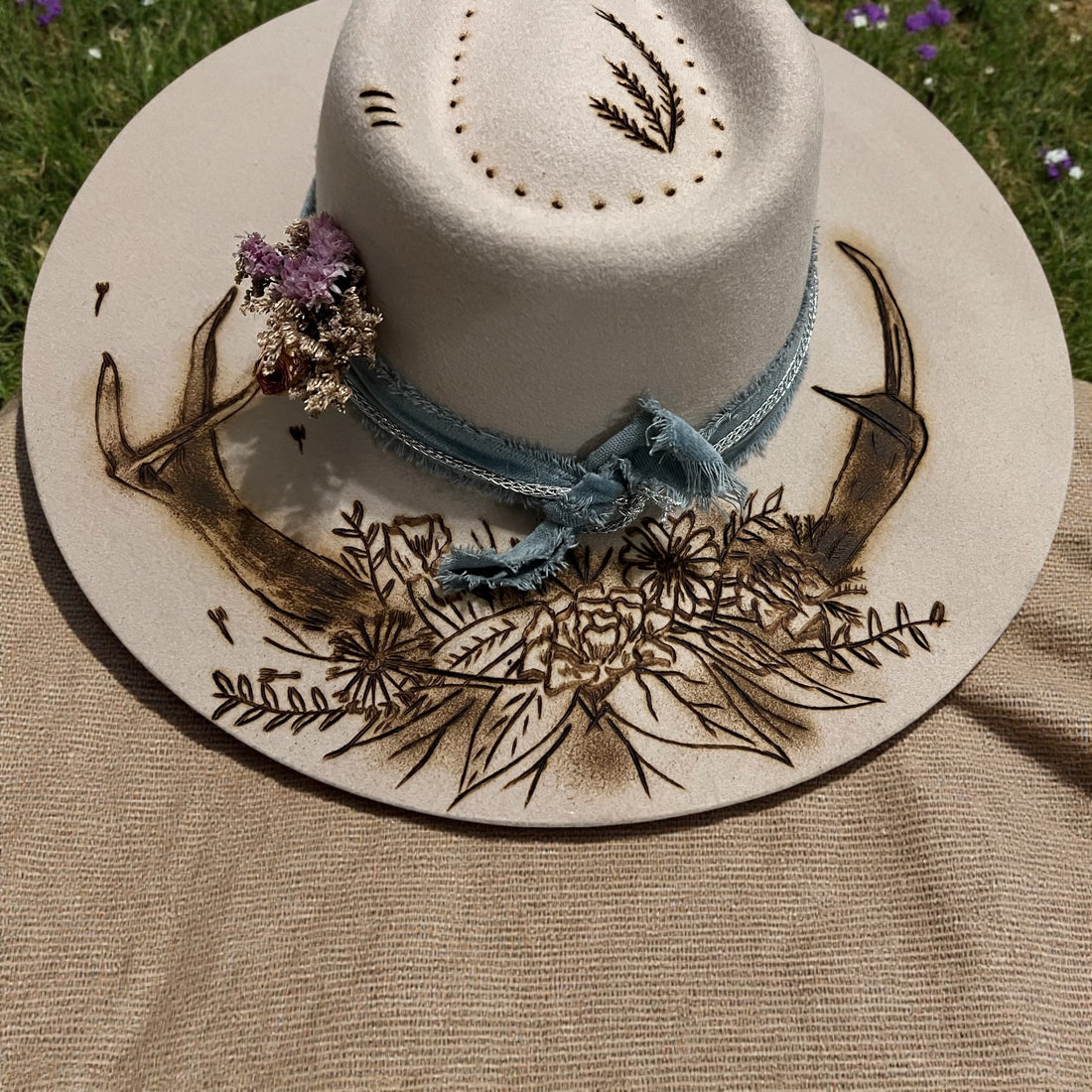 Wild Grace – Personalized Flame Kissed Felt Hat – Silverbelly