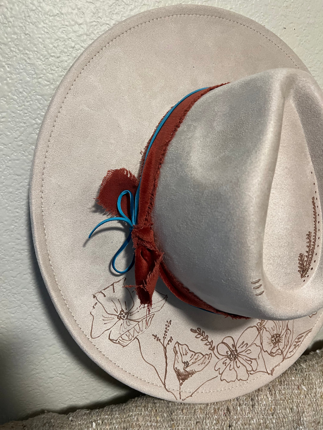 ONE SIZE: Vegan Suede Champagne Hat with Poppies and guitar pic - Wide Brim Fedora